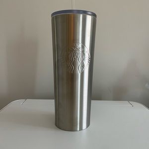 NWT Starbucks tumbler 24 oz with lid